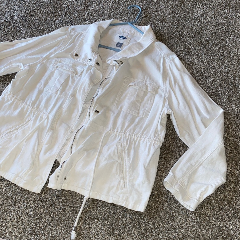 Old Navy Women's Crisp White Utility Jacket - Picture 3 of 3